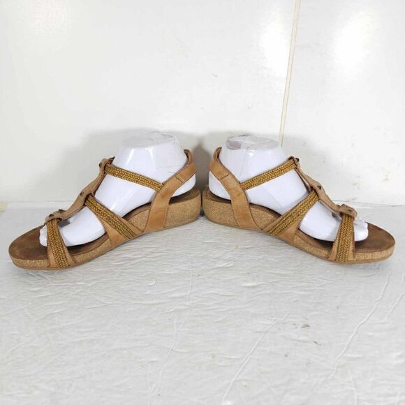 Taos Women’s Eleanor US9-9,5 Camel Leather Banded Wedge Strappy Sandals - Picture 7 of 13